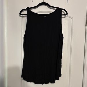 Old Navy Black Sleeveless Tank Top